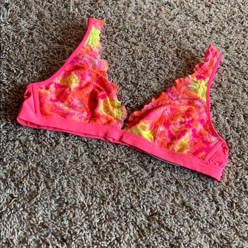 💎Victoria’s Secret Lace Bralette💎